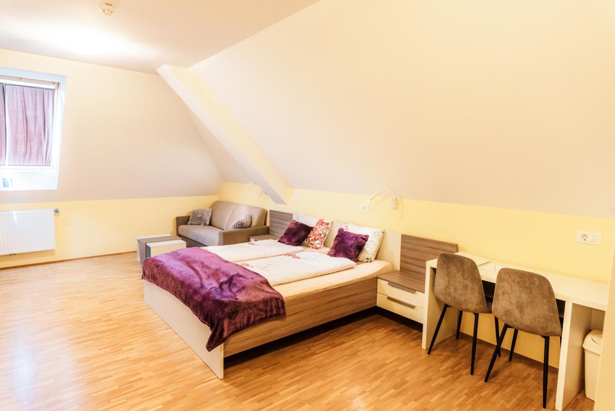 Dvorec Trebnik - Sobe Slovenske Konjice Buitenkant foto