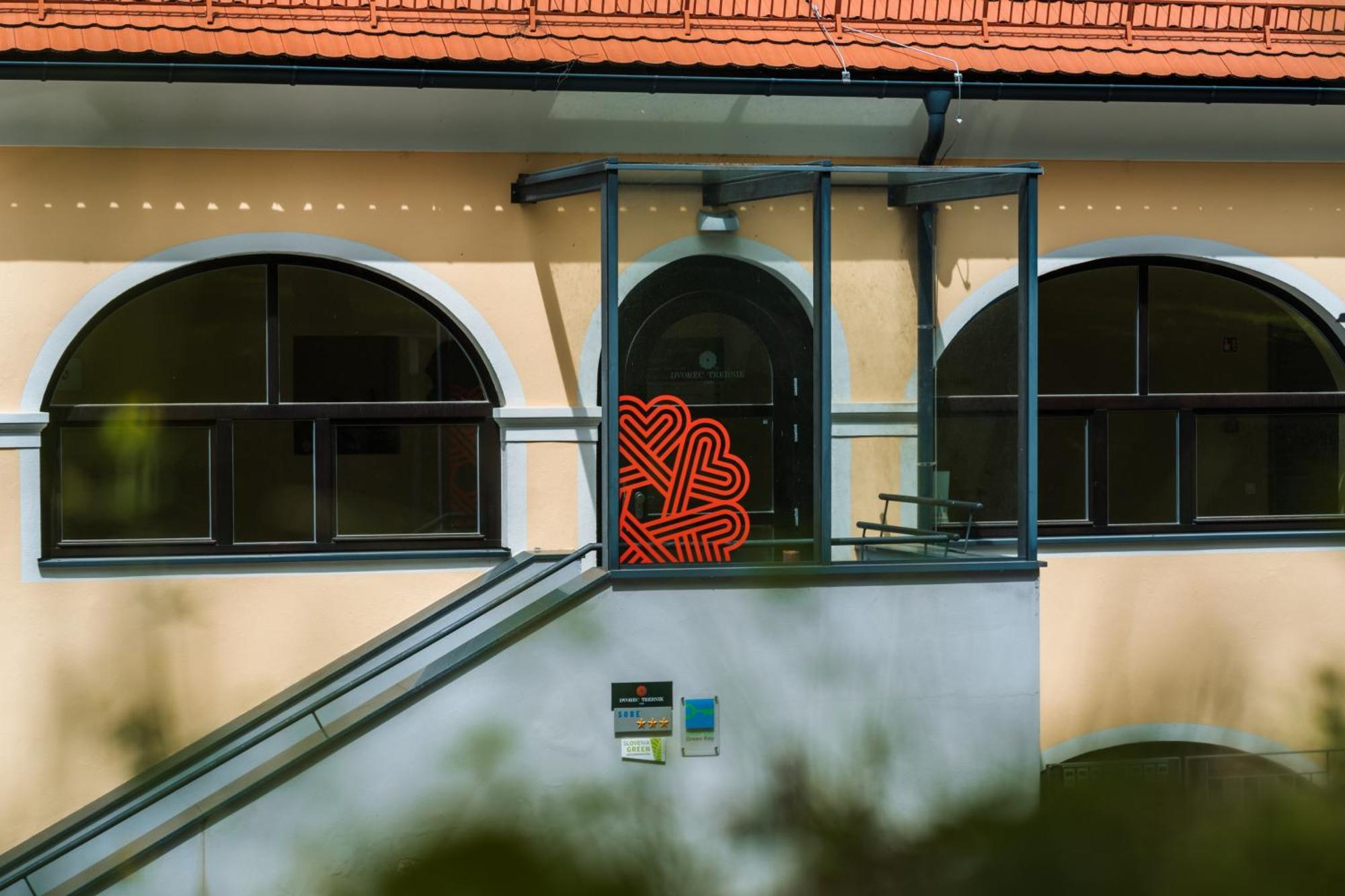 Dvorec Trebnik - Sobe Slovenske Konjice Buitenkant foto