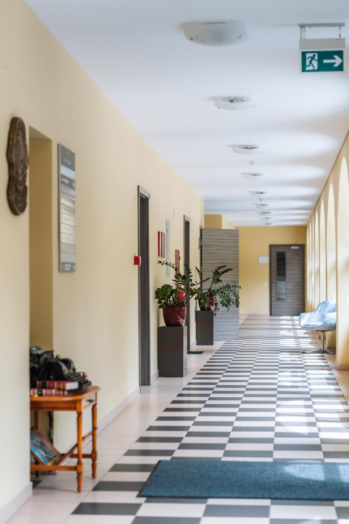 Dvorec Trebnik - Sobe Slovenske Konjice Buitenkant foto